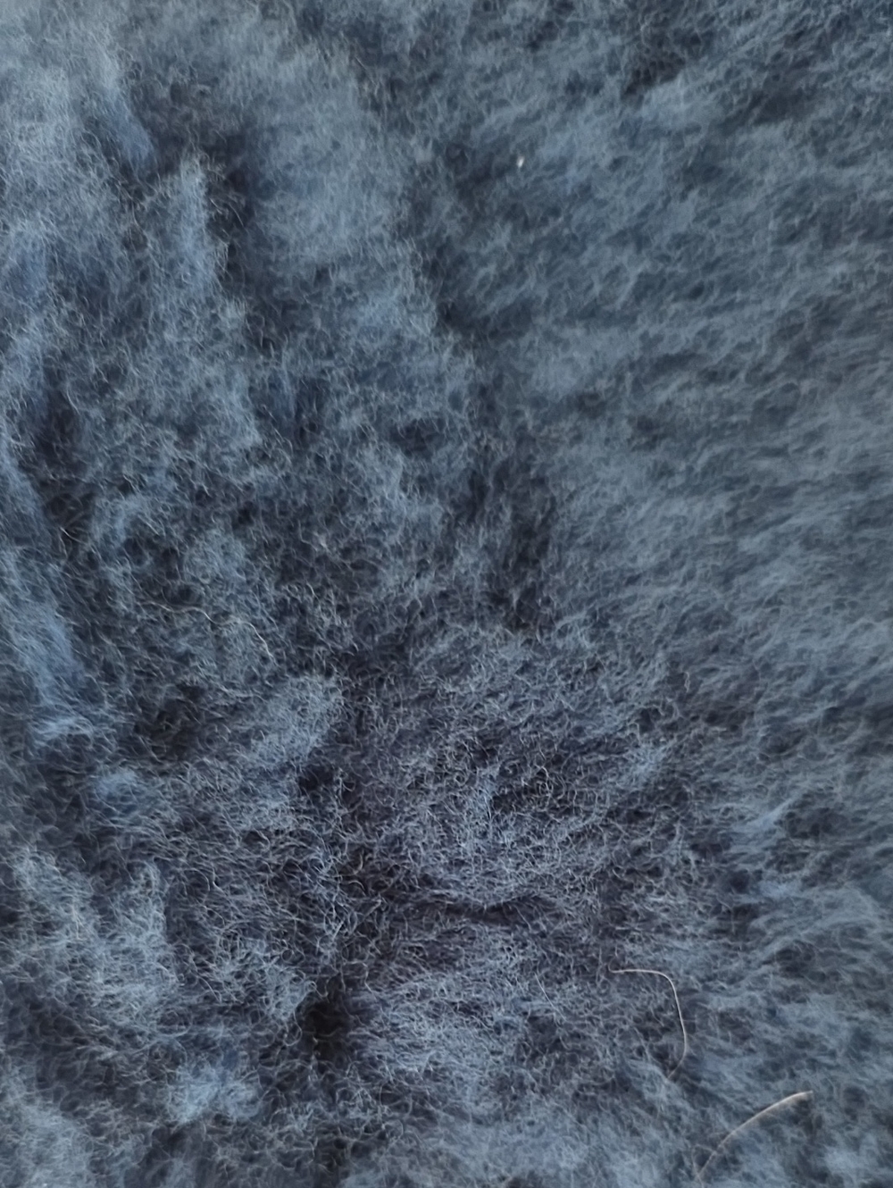Real Sheepskin Rug In Deep Blue Color - Picture 3 of 4